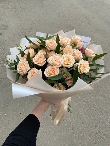 Букет Кремовые розы Латте в Верхнем Уфалее